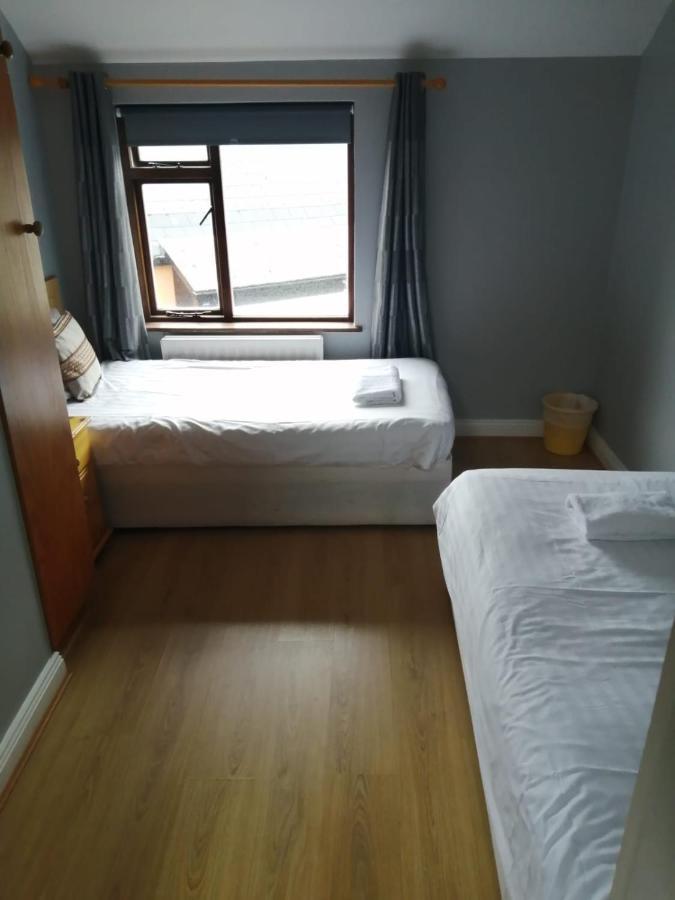 An File Economy Rooms Westport Buitenkant foto