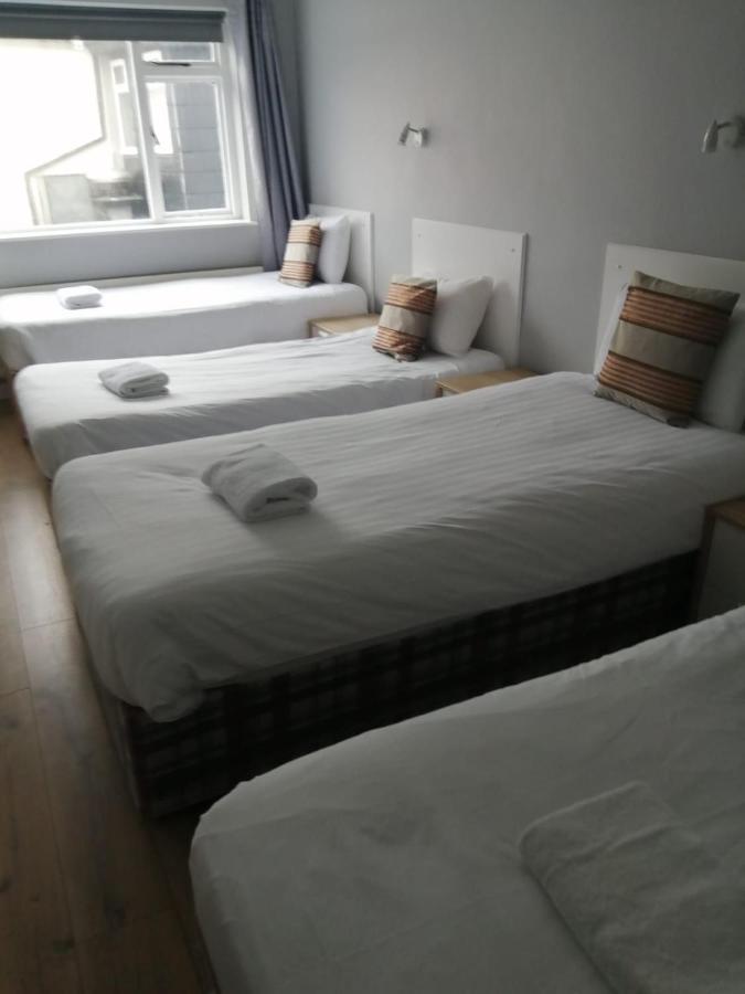 An File Economy Rooms Westport Buitenkant foto